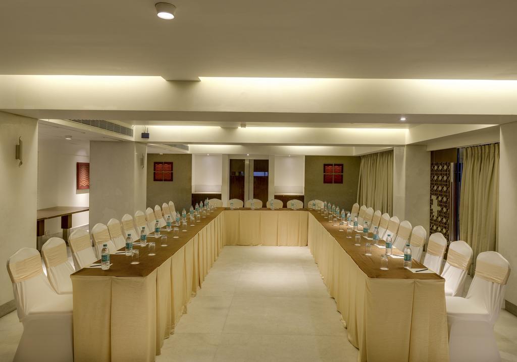 Pride Hotel, Chennai Exteriör bild